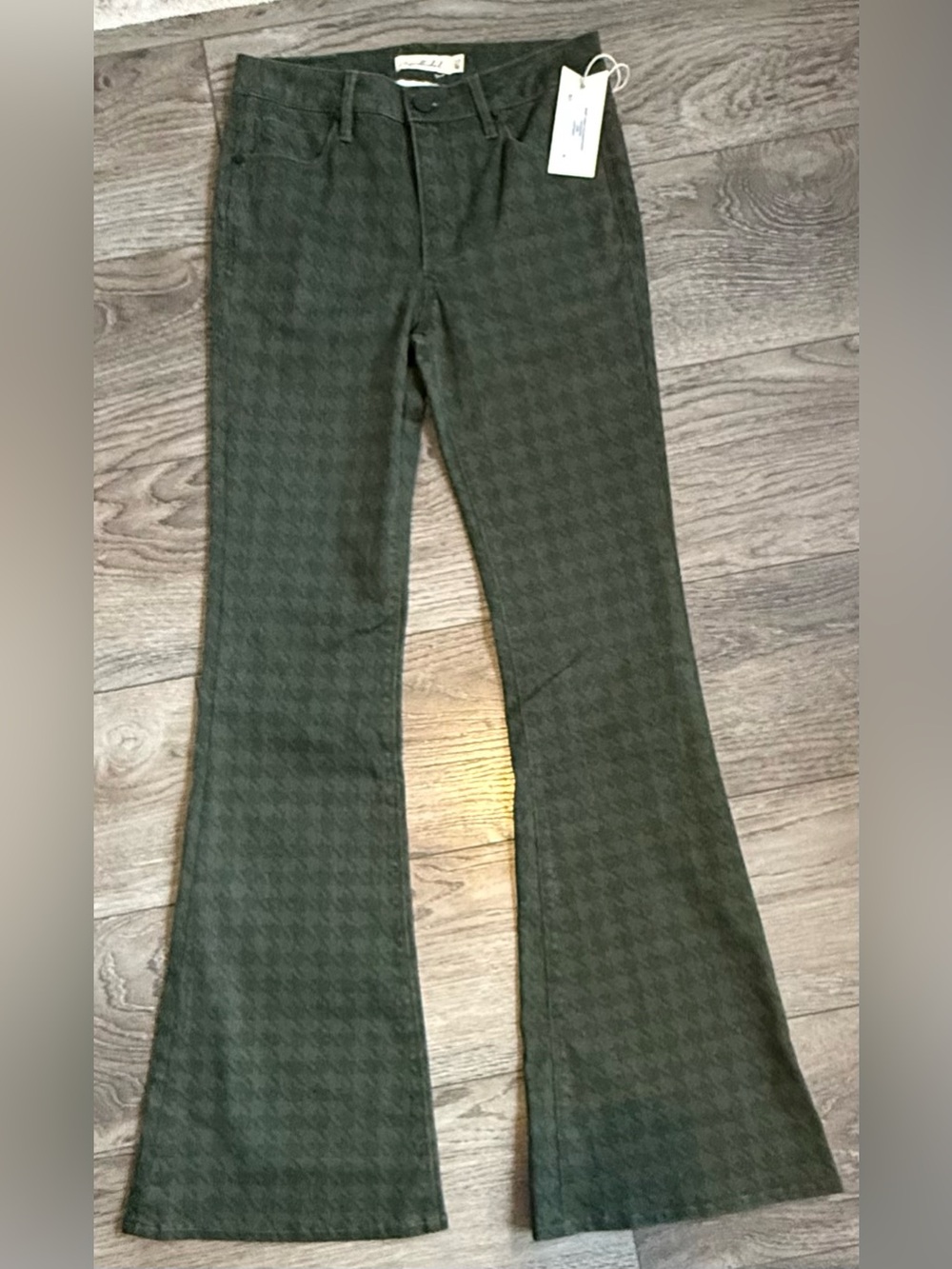 Unpublished Green Tonal Print Flare Jeans Size 27 NWT